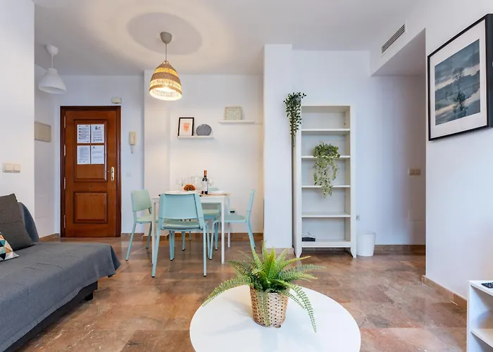 Malagasuite La Nogalera *