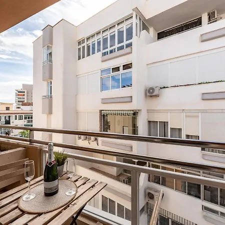 شقة Malagasuite La Nogalera توريمولينوس